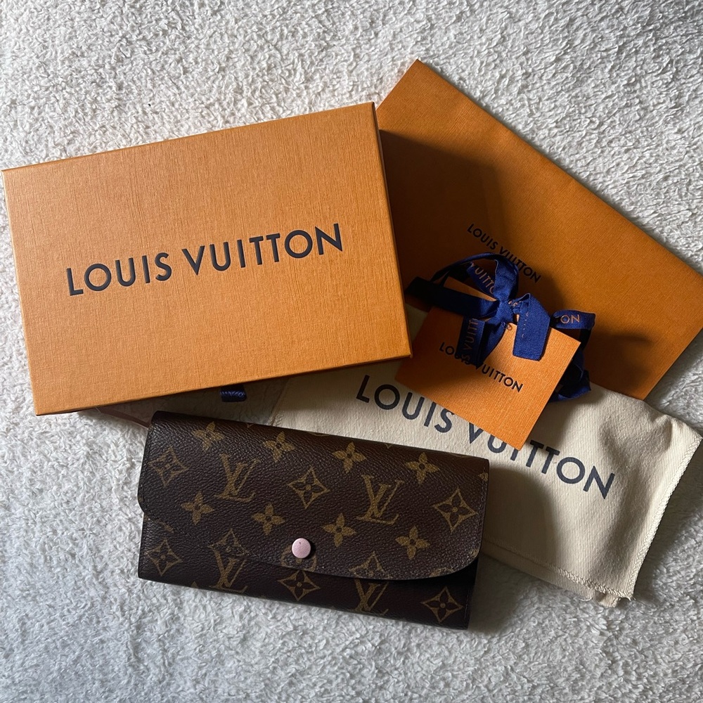 Louis Vuitton Emilie Wallet